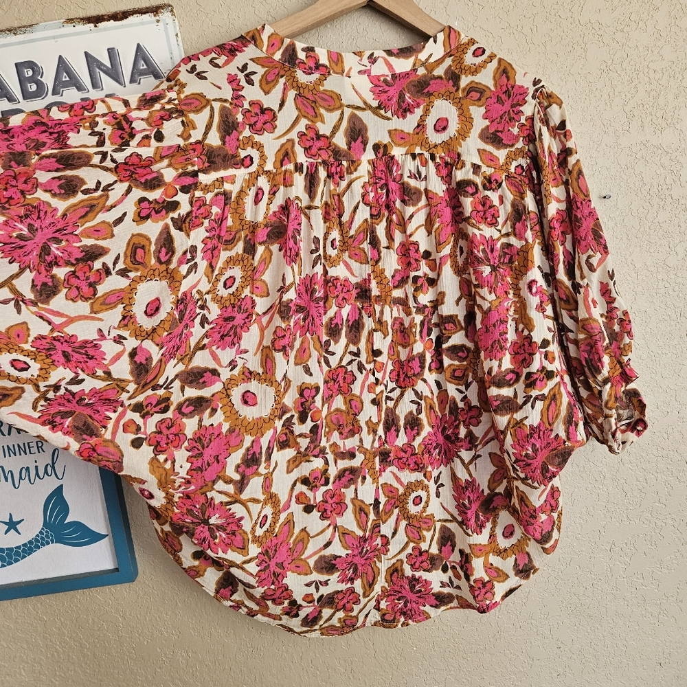 Melloday Small Bohemian Floral Flowy Top Shell Buttons Whimsical Dopamine